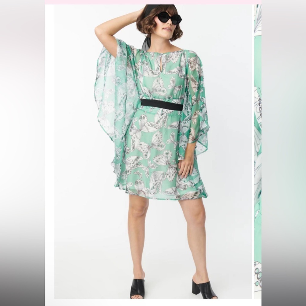 Smak parlour at Unique Vintage Social Climber Moth Print Caftan Dress size small